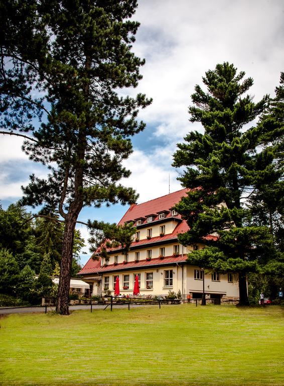 Parkhotel Skalni Mesto Jičín المظهر الخارجي الصورة